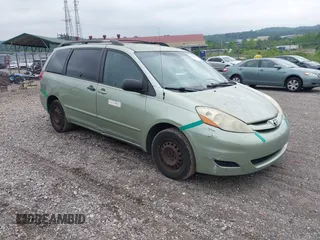 2006 Toyota Sienna CE z VIN 5TDZA23C56S420879, wystawiony jako IAAI lot #42534559 z przebiegiem 246 579 mil mil oraz . Historia ofert i sprzedaży dostępna na DreamBid. Obrazek 1.