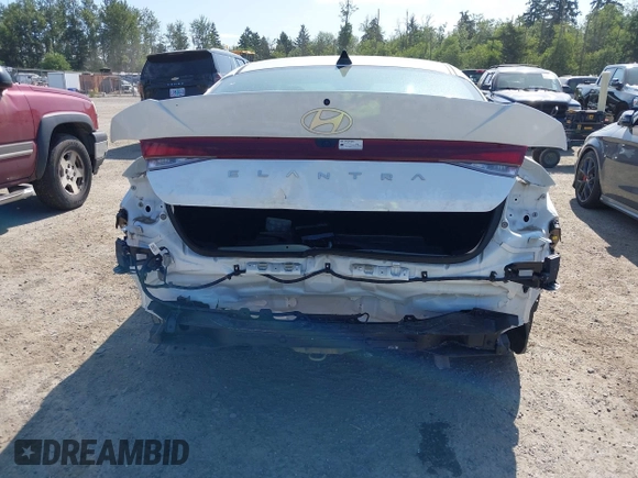 2024 Hyundai Elantra SEL with VIN KMHLM4DG4RU694158, listed as a IAAI auction lot 42451607 with 6,471 mi miles and . Bid and sale history available at DreamBid. Image 6.