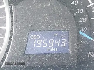 2015 Toyota Camry XLE with VIN 4T4BF1FK2FR461922, listed as a IAAI auction lot 41995064 with 195,943 mi miles. Bid and sale history available at carsss.com. Image 16.