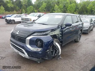 2024 Mitsubishi Outlander SE with VIN JA4J4VA84RZ044404, listed as a IAAI auction lot 42096457 with 18,084 mi miles. Bid and sale history available at carsss.com. Image 18.