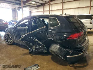 2020 Volkswagen Tiguan SEL Premium R-Line with VIN 3VV4B7AX5LM003382, listed as a Copart auction lot 46403255 with 28,355 mi miles and Salvage Title. Bid and sale history available at carsss.com. Image 2.