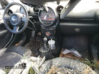 2016 MINI Countryman S with VIN WMWZC5C55GWU04046, listed as a Copart auction lot 56318715 with 206,223 mi miles and Non repairable. Bid and sale history available at DreamBid. Image 8.
