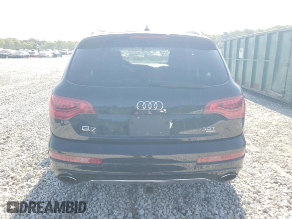 2015 Audi Q7 S line Prestige с VIN WA1DGAFE5FD003977, выставлен на аукционе Copart как лот 52365215 с пробегом 176 627 миль миль и Списание • Salvage title. История ставок и продаж доступна на DreamBid. Изображение 6.