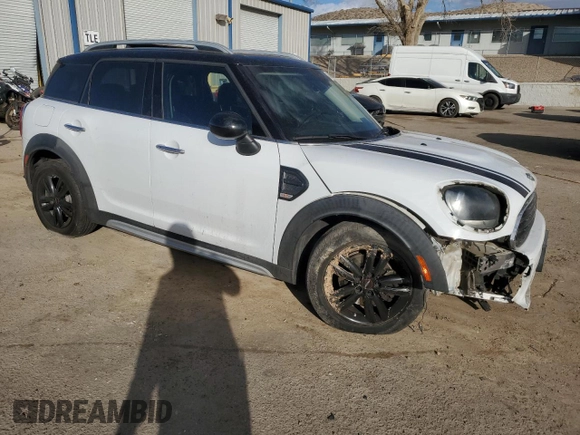 2017 MINI Countryman Cooper z VIN WMZYS7C38H3B62595, wystawiony jako Copart lot #45991465 z przebiegiem 114 430 mil mil oraz Szkoda całkowita • Salvage title. Historia ofert i sprzedaży dostępna na DreamBid. Obrazek 4.