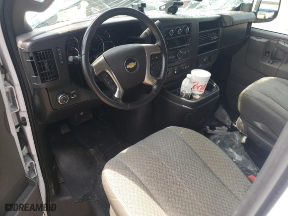 2019 Chevrolet Express Passenger LT with VIN 1GAZGPFP2K1314996, listed as a Copart auction lot 64846124 with 111,446 mi miles and Non Repairable. Bid and sale history available at carsss.com. Image 8.