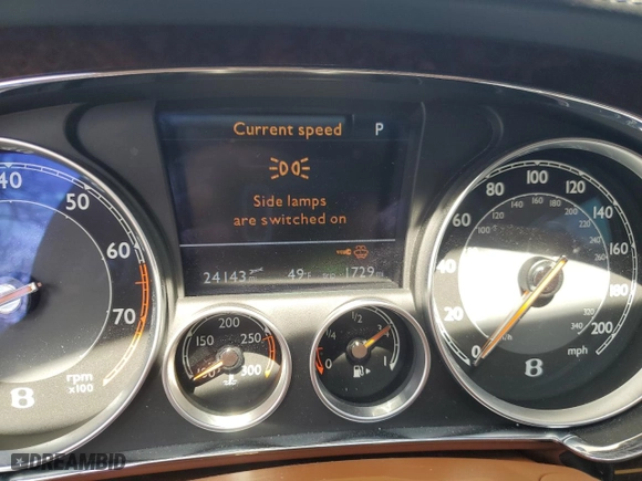 2014 Bentley Flying Spur with VIN SCBEC9ZA7EC095064, listed as a Copart auction lot 52218105 with 24,143 mi miles and Salvage Title. Bid and sale history available at carsss.com. Image 9.