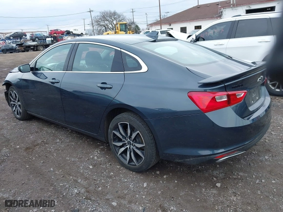 2020 Chevrolet Malibu RS with VIN 1G1ZG5ST6LF139230, listed as a IAAI auction lot 42037977 with 21,533 mi miles. Bid and sale history available at carsss.com. Image 3.