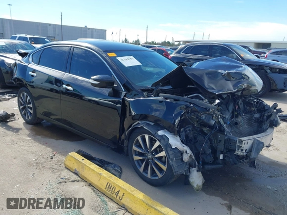 2017 Nissan Altima SV z VIN 1N4AL3AP9HC176490, wystawiony jako IAAI lot #41341165 z przebiegiem 155 020 mil mil oraz . Historia ofert i sprzedaży dostępna na DreamBid. Obrazek 1.