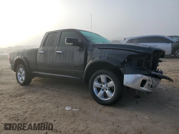 2018 Ram 1500 SLT z VIN 1C6RR6GT2JS131721, wystawiony jako Copart lot #46992545 z przebiegiem 82 448 mil mil oraz Szkody całkowita. Historia ofert i sprzedaży dostępna na DreamBid. Obrazek 4.