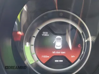 2015 FIAT 500e z VIN 3C3CFFGEXFT522859, wystawiony jako IAAI lot #42323797 z przebiegiem 71 503 mil mil oraz . Historia ofert i sprzedaży dostępna na DreamBid. Obrazek 13.