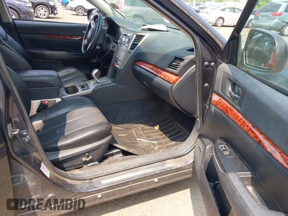 2011 Subaru Legacy Limited Power Moon с VIN 4S3BMBK6XB3232942, выставлен на аукционе IAAI как лот 42441269 с пробегом 213 751 миль миль и . История ставок и продаж доступна на DreamBid. Изображение 5.
