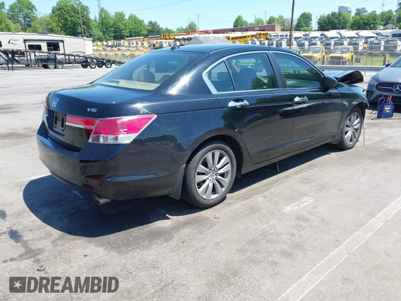 2012 Honda Accord EX-L z VIN 1HGCP3F82CA025702, wystawiony jako IAAI lot #42230409 z przebiegiem 197 848 mil mil oraz . Historia ofert i sprzedaży dostępna na DreamBid. Obrazek 4.