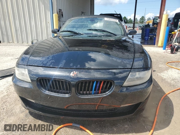2006 BMW Z4 3.0si with VIN 4USBU53546LX01823, listed as a Copart auction lot 45372015 with 0 mi miles and Non Repairable. Bid and sale history available at carsss.com. Image 5.