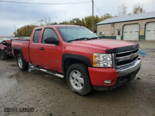 2007 Chevrolet Silverado 1500 LT w/1LT with VIN 1GCEC19J47Z508394, listed as a Copart auction lot 77860554 with 129,861 mi miles and Salvage Title. Bid and sale history available at carsss.com. Image 4.