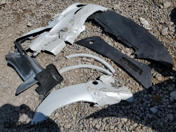 2023 Tesla Model 3 Performance z VIN 5YJ3E1EC1PF706879, wystawiony jako Copart lot #53369295 z przebiegiem 15 825 mil mil oraz Szkoda całkowita • Salvage title. Historia ofert i sprzedaży dostępna na DreamBid. Obrazek 12.