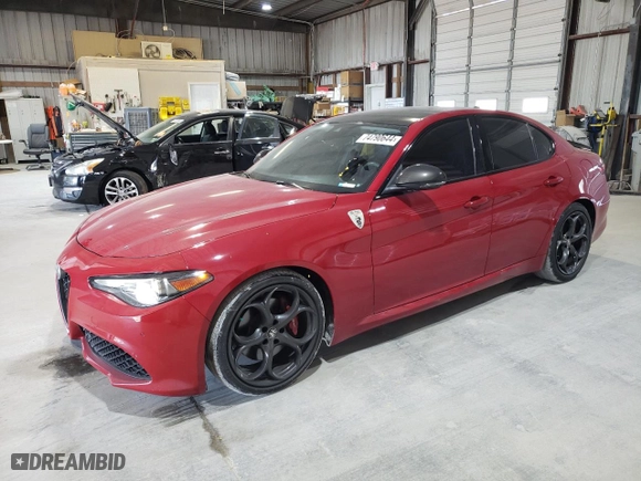 2019 Alfa Romeo Giulia Ti with VIN ZARFAMBN4K7621586, listed as a Copart auction lot 74790644 with 59,284 mi miles and Salvage Title. Bid and sale history available at carsss.com. Image 1.