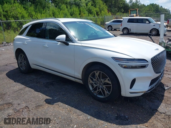2025 Genesis GV70 2.5T with VIN KMUMADTB8SU213077, listed as a IAAI auction lot 42642854 with 13,762 mi miles and . Bid and sale history available at DreamBid. Image 1.