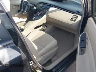 2011 Toyota Prius I z VIN JTDKN3DU7B1433806, wystawiony jako IAAI lot #42145016 z przebiegiem 185 755 mil mil oraz . Historia ofert i sprzedaży dostępna na DreamBid. Obrazek 5.