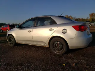 2010 Kia Forte EX with VIN KNAFU4A27A5812872, listed as a Copart auction lot 76876404 with 158,403 mi miles and Clean Title. Bid and sale history available at carsss.com. Image 2.
