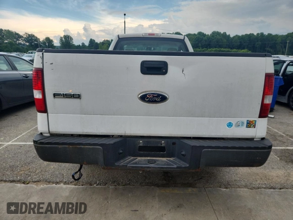 2008 Ford F-150 XL with VIN 1FTRF12228KD93493, listed as a Copart auction lot 61424955 with 138,662 mi miles and Clean title. Bid and sale history available at DreamBid. Image 6.