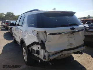 2017 Ford Explorer XLT with VIN 1FM5K8DH4HGC08394, listed as a Copart auction lot 66408264 with 66,125 mi miles and Salvage Title. Bid and sale history available at carsss.com. Image 3.
