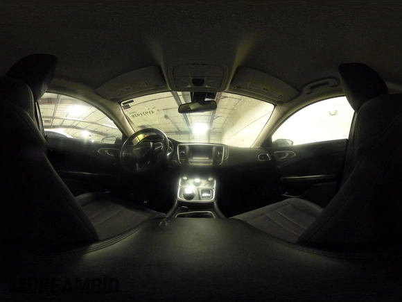 2015 Chrysler 200 Limited с VIN 1C3CCCAB1FN533366, выставлен на аукционе IAAI как лот 41921928 с пробегом 106 904 миль миль и . История ставок и продаж доступна на DreamBid. Изображение 20.