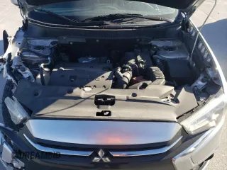 2019 Mitsubishi Outlander SE with VIN JA4AP4AU8KU013156, listed as a Copart auction lot 49951895 with 173,561 mi miles and Clean title. Bid and sale history available at DreamBid. Image 12.