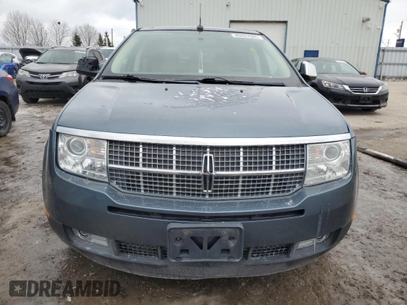 2010 Lincoln MKX z VIN 2LMDJ8JC5ABJ16493, wystawiony jako Copart lot #89207605 z przebiegiem 197 243 mil mil oraz Czysty tytuł • Clean title. Historia ofert i sprzedaży dostępna na DreamBid. Obrazek 5.
