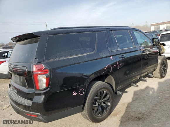 2022 Chevrolet Suburban Z71 with VIN 1GNSKDKD8NR103512, listed as a Copart auction lot 82299534 with 50,185 mi miles and Salvage Title. Bid and sale history available at carsss.com. Image 3.