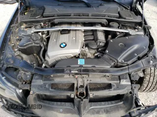2006 BMW 3 Series 330i with VIN WBAVB33566PS10107, listed as a Copart auction lot 71711504 with 144,308 mi miles and Salvage Title. Bid and sale history available at carsss.com. Image 11.