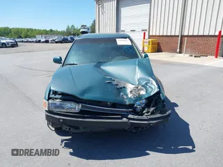 1993 Honda Accord LX with VIN 1HGCB7553PA066813, listed as a IAAI auction lot 41958935 with 454,394 mi miles. Bid and sale history available at carsss.com. Image 12.