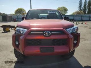 2021 Toyota 4Runner SR5 с VIN JTEEU5JR1M5236911, выставлен на аукционе Copart как лот 53639835 с пробегом 48 210 миль миль и Списание • Salvage title. История ставок и продаж доступна на DreamBid. Изображение 5.