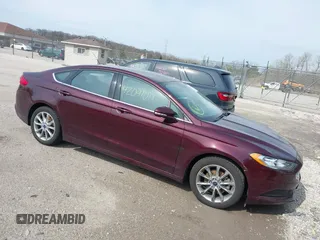 2017 Ford Fusion SE with VIN 3FA6P0HDXHR350377, listed as a IAAI auction lot 42091011 with 109,670 mi miles. Bid and sale history available at carsss.com. Image 1.