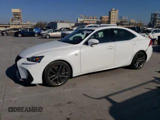 2019 Lexus IS 300 z VIN JTHC81D2XK5035169, wystawiony jako Copart lot #47303895 z przebiegiem 33 869 mil mil oraz Szkoda całkowita • Salvage title. Historia ofert i sprzedaży dostępna na DreamBid. Obrazek 1.
