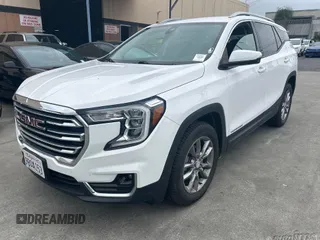 2022 GMC Terrain SLT z VIN 3GKALVEV1NL149285, wystawiony jako IAAI lot #42400291 z przebiegiem 31 623 mil mil oraz . Historia ofert i sprzedaży dostępna na DreamBid. Obrazek 1.