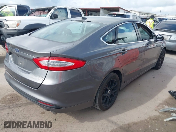 2013 Ford Fusion SE z VIN 3FA6P0HR1DR233664, wystawiony jako IAAI lot #42719086 z przebiegiem 151 833 mil mil oraz . Historia ofert i sprzedaży dostępna na DreamBid. Obrazek 4.