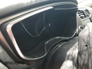 2017 Ford Fusion Hybrid SE с VIN 3FA6P0LU4HR252582, выставлен на аукционе Copart как лот 57965815 с пробегом Не указан миль и Списание • Salvage title. История ставок и продаж доступна на DreamBid. Изображение 9.