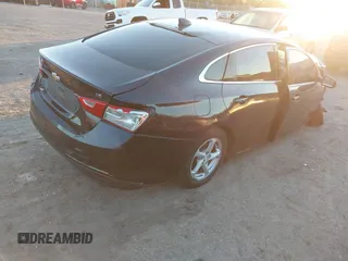 2016 Chevrolet Malibu LS z VIN 1G1ZB5STXGF349236, wystawiony jako IAAI lot #40813397 z przebiegiem 83 477 mil mil oraz . Historia ofert i sprzedaży dostępna na DreamBid. Obrazek 4.