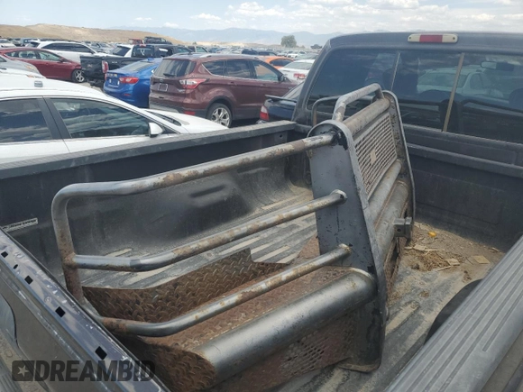 2005 Ford F-250 XL with VIN 1FTSX21555EA70470, listed as a Copart auction lot 65583455 with 243,381 mi miles and Salvage title. Bid and sale history available at DreamBid. Image 12.
