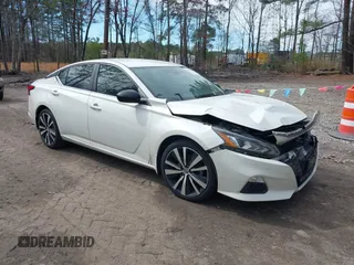 2021 Nissan Altima 2.5 SR with VIN 1N4BL4CV3MN375331, listed as a IAAI auction lot 41883230 with 93,228 mi miles. Bid and sale history available at carsss.com. Image 1.