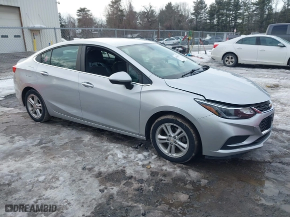2018 Chevrolet Cruze LT with VIN 1G1BE5SM8J7232371, listed as a IAAI auction lot 41643179 with NaN miles. Bid and sale history available at carsss.com. Image 1.