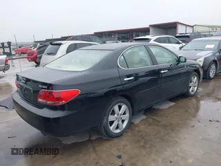2005 Lexus ES 350 with VIN JTHBA30G955111921, listed as a IAAI auction lot 41430716 with 132,596 mi miles and . Bid and sale history available at DreamBid. Image 4.