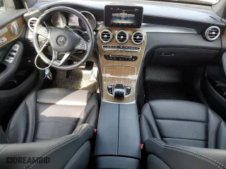 2019 Mercedes-Benz GLC with VIN WDC0J4KB8KF598819, listed as a Copart auction lot 49223885 with 59,937 mi miles and Salvage Title. Bid and sale history available at carsss.com. Image 8.