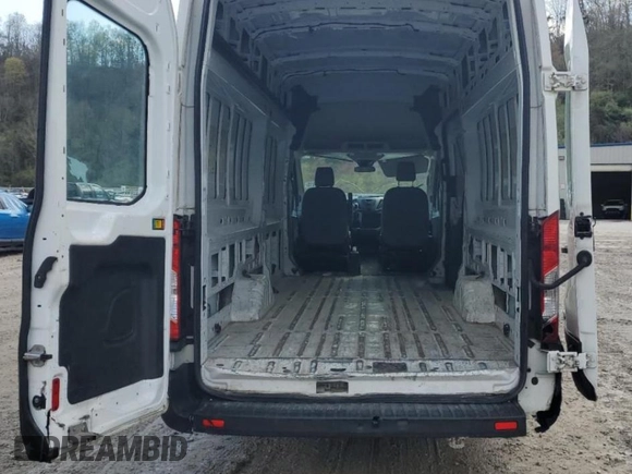 2019 Ford Transit с VIN 1FTYR3XM8KKA60568, выставлен на аукционе Copart как лот 57693525 с пробегом 213 887 миль миль и Чистый • Clean title. История ставок и продаж доступна на DreamBid. Изображение 10.