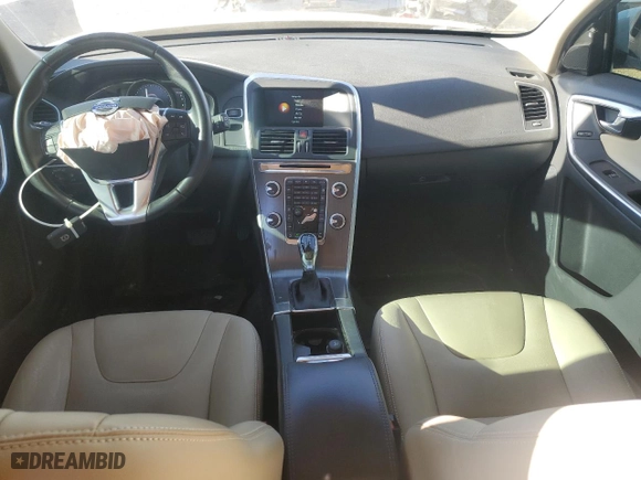 2016 Volvo XC60 T6 Drive-E with VIN YV449MRKXG2903948, listed as a Copart auction lot 86192904 with 72,209 mi miles and Salvage Title. Bid and sale history available at carsss.com. Image 8.