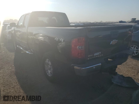 2011 Chevrolet Silverado 1500 LT with VIN 1GCRKSE09BZ387197, listed as a Copart auction lot 71492374 with 232,862 mi miles and Salvage Title. Bid and sale history available at DreamBid. Image 2.