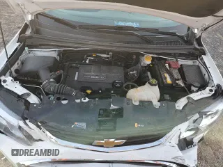 2020 Chevrolet Sonic Premier z VIN 1G1JF5SB1L4120541, wystawiony jako Copart lot #71812075 z przebiegiem 44 397 mil mil oraz Szkoda całkowita • Salvage title. Historia ofert i sprzedaży dostępna na DreamBid. Obrazek 13.