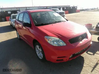 2004 Toyota Matrix Std with VIN 2T1KR32E84C182888, listed as a IAAI auction lot 42066577 with 201,346 mi miles. Bid and sale history available at carsss.com. Image 1.