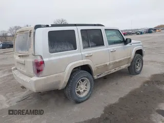 2007 Jeep Commander Sport с VIN 1J8HG48P07C577569, выставлен на аукционе IAAI как лот 41497583 с пробегом 245 446 миль миль и . История ставок и продаж доступна на DreamBid. Изображение 4.