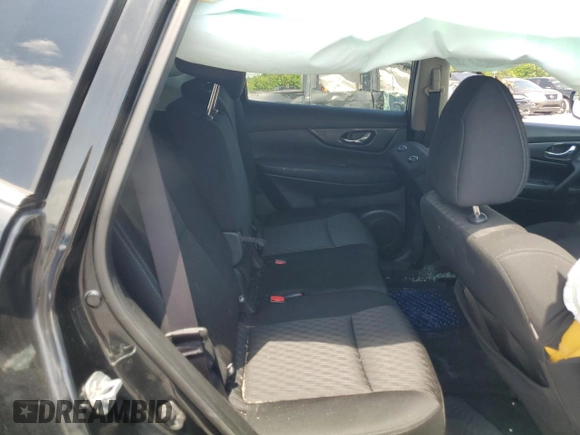 2017 Nissan Rogue SV z VIN KNMAT2MT6HP501456, wystawiony jako Copart lot #55625395 z przebiegiem Nie podano mil oraz Szkoda całkowita • Salvage title. Historia ofert i sprzedaży dostępna na DreamBid. Obrazek 11.